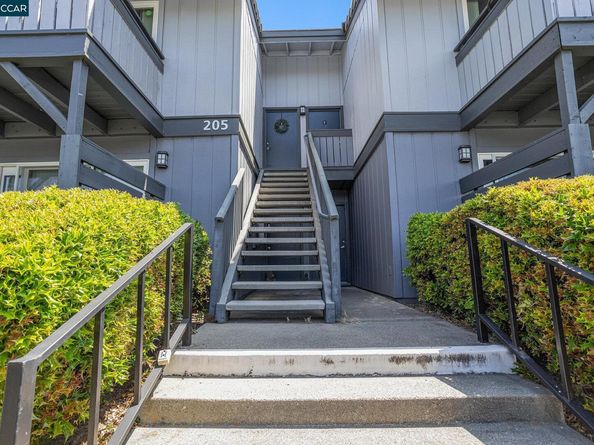 205 Masters Ct 3, Walnut Creek CA 94598