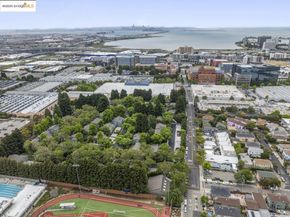 50 Emery Bay Drive, Emeryville CA 94608