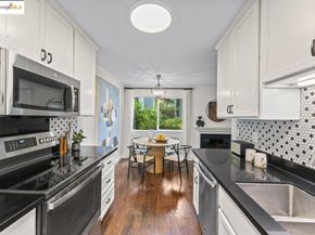 50 Emery Bay Drive, Emeryville CA 94608