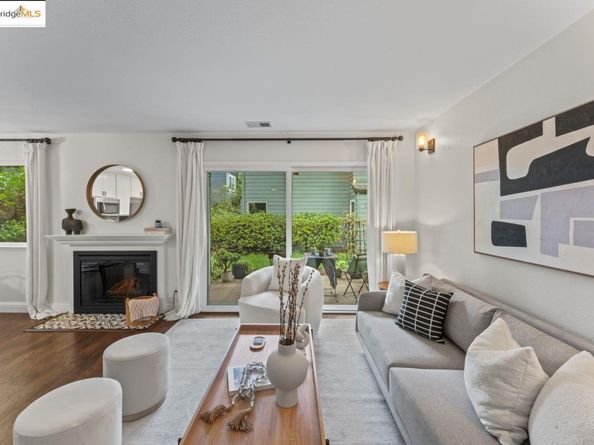 50 Emery Bay Drive, Emeryville CA 94608