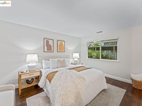 50 Emery Bay Drive, Emeryville CA 94608