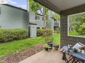 50 Emery Bay Drive, Emeryville CA 94608