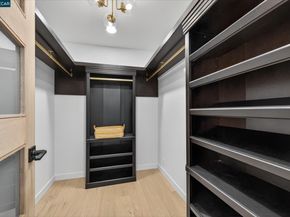 130 La Espiral, Orinda CA 94563