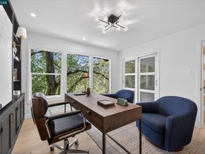 130 La Espiral, Orinda CA 94563