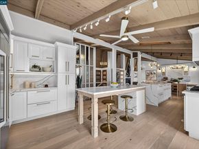 130 La Espiral, Orinda CA 94563