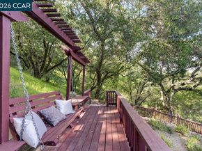 14 Springhill Lane, Lafayette CA 94929