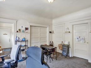 820 52nd St, Oakland CA 94608