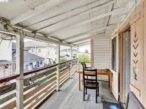 820 52nd St, Oakland CA 94608
