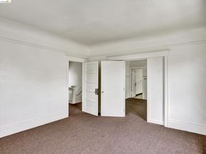 820 52nd St, Oakland CA 94608
