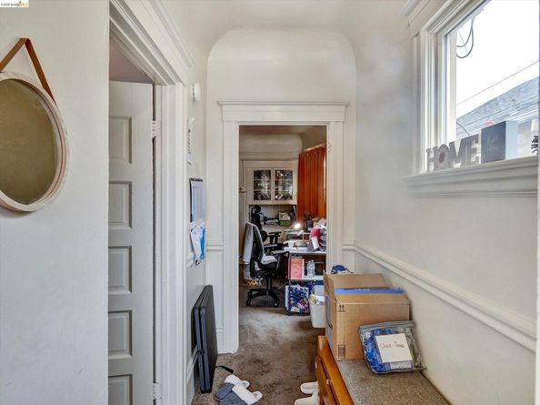 820 52nd St, Oakland CA 94608