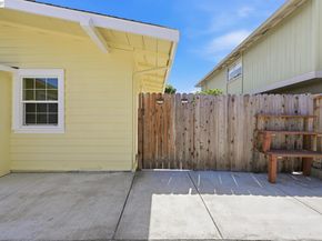 84 Oakes Blvd, San Leandro CA 94577