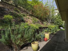 6109 Fairlane Dr, Oakland CA 94611