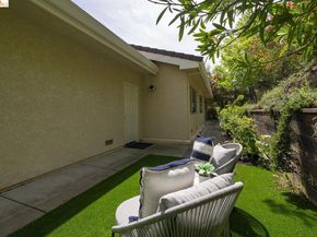 6109 Fairlane Dr, Oakland CA 94611