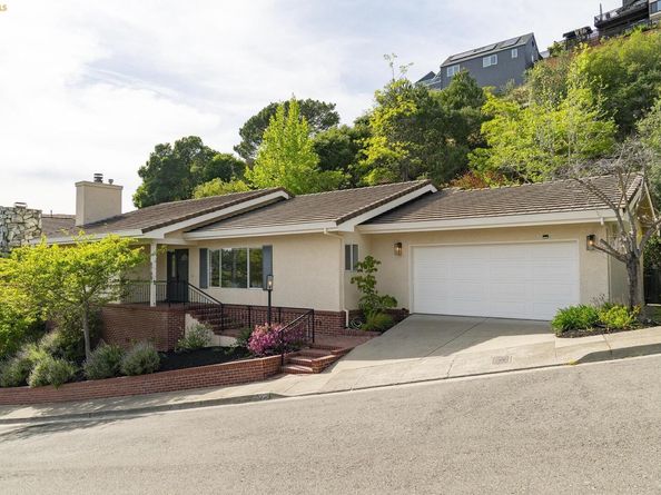 6109 Fairlane Dr, Oakland CA 94611