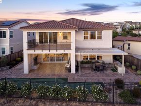 128 Dunfirth Ct, Hayward CA 94542