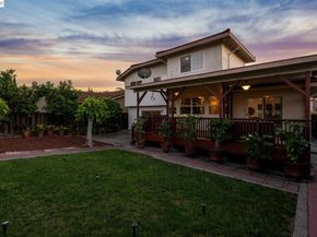 2838 Agua Vista Dr, San Jose CA 95132