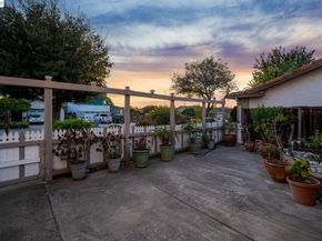 2838 Agua Vista Dr, San Jose CA 95132