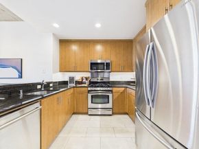 288 3Rd St 505, Oakland CA 94607