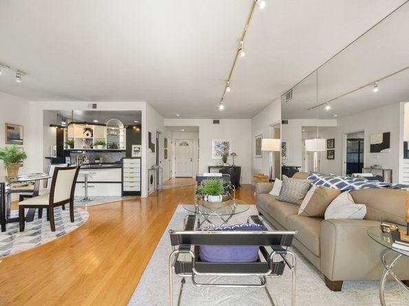 3009 Triumph Dr, Alameda CA 94501