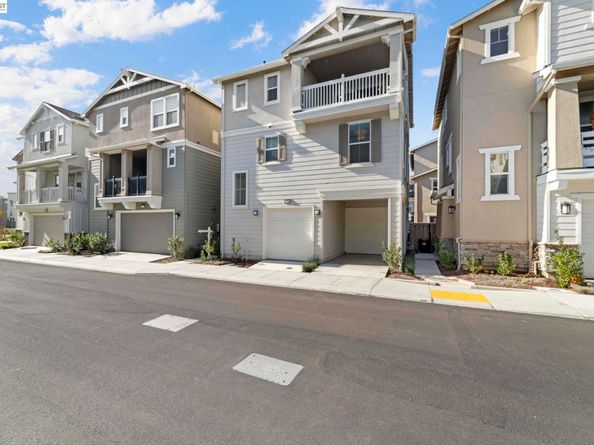 37221 Salt Pond Pl, Newark CA 94560