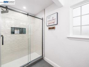 1556 Wagoner Dr, Livermore CA 94550