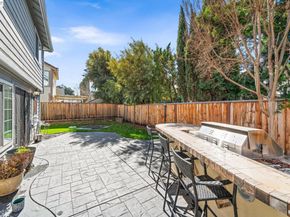 337 Trenton Cir, Pleasanton CA 94566