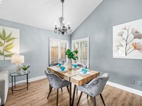 337 Trenton Cir, Pleasanton CA 94566