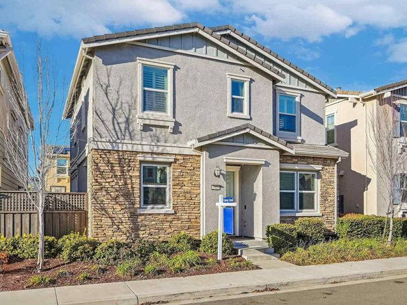 2933 Stringham Way, Dublin CA 94568