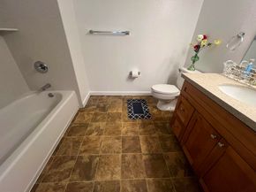 988 Franklin Street 710, Oakland CA 94607