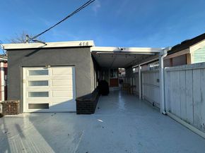 418 Douglas Ave, Oakland CA 94603