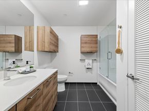 1075 Market Street 208, San Francisco CA 94103