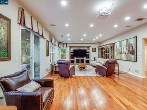 1105 Peacock Creek Drive, Clayton CA 94517