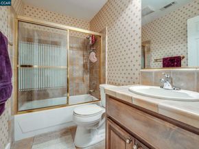 1105 Peacock Creek Drive, Clayton CA 94517