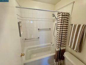 1037 Via Bonita, Alameda CA 94502