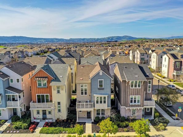 2008 Confidence Way, Dublin CA 94568