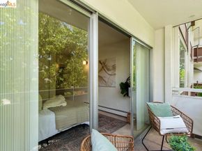 2601 College Ave 203, Berkeley CA 94704