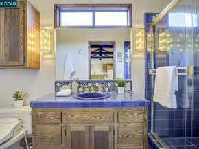 1375 El Curtola Blvd, Lafayette CA 94549