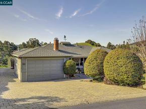 1375 El Curtola Blvd, Lafayette CA 94549