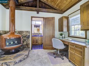 1375 El Curtola Blvd, Lafayette CA 94549