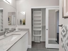 22 Schooner Ct, Richmond CA 94804