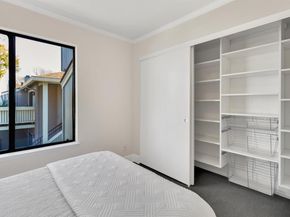 22 Schooner Ct, Richmond CA 94804