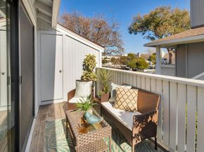 22 Schooner Ct, Richmond CA 94804