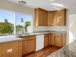 28339 Cabrini Dr, Hayward CA 94545