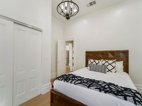 1662 14th Street, Oakland CA 94607