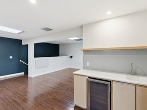 1004 9th Ave, Oakland CA 94606