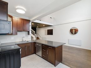 1004 9th Ave, Oakland CA 94606