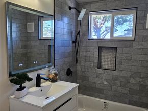 7030 Snake Rd, Oakland CA 94611