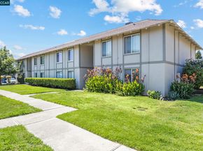 825 Oak Grove Rd 62, Concord CA 94518