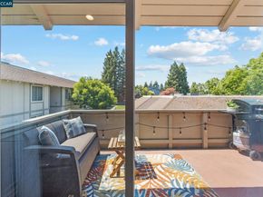 825 Oak Grove Rd 62, Concord CA 94518