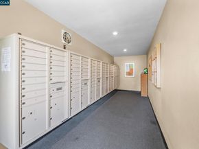 825 Oak Grove Rd 62, Concord CA 94518